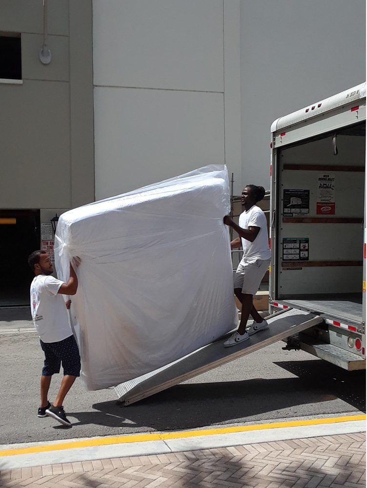 Furniture movers Florida 